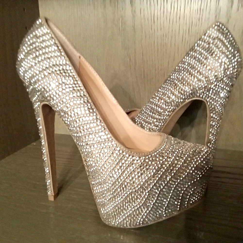 LUXE by JustFab SILVER RHINESTONE STUDDED STILETTO HEELS